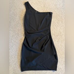 Windsor Black One-Shoulder Ruched Cocktail Dress